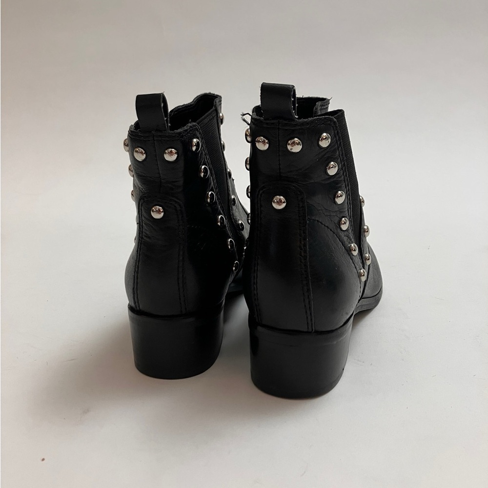 MARC FISHER “Yale” bootie with silver studs - Picture 3 of 7